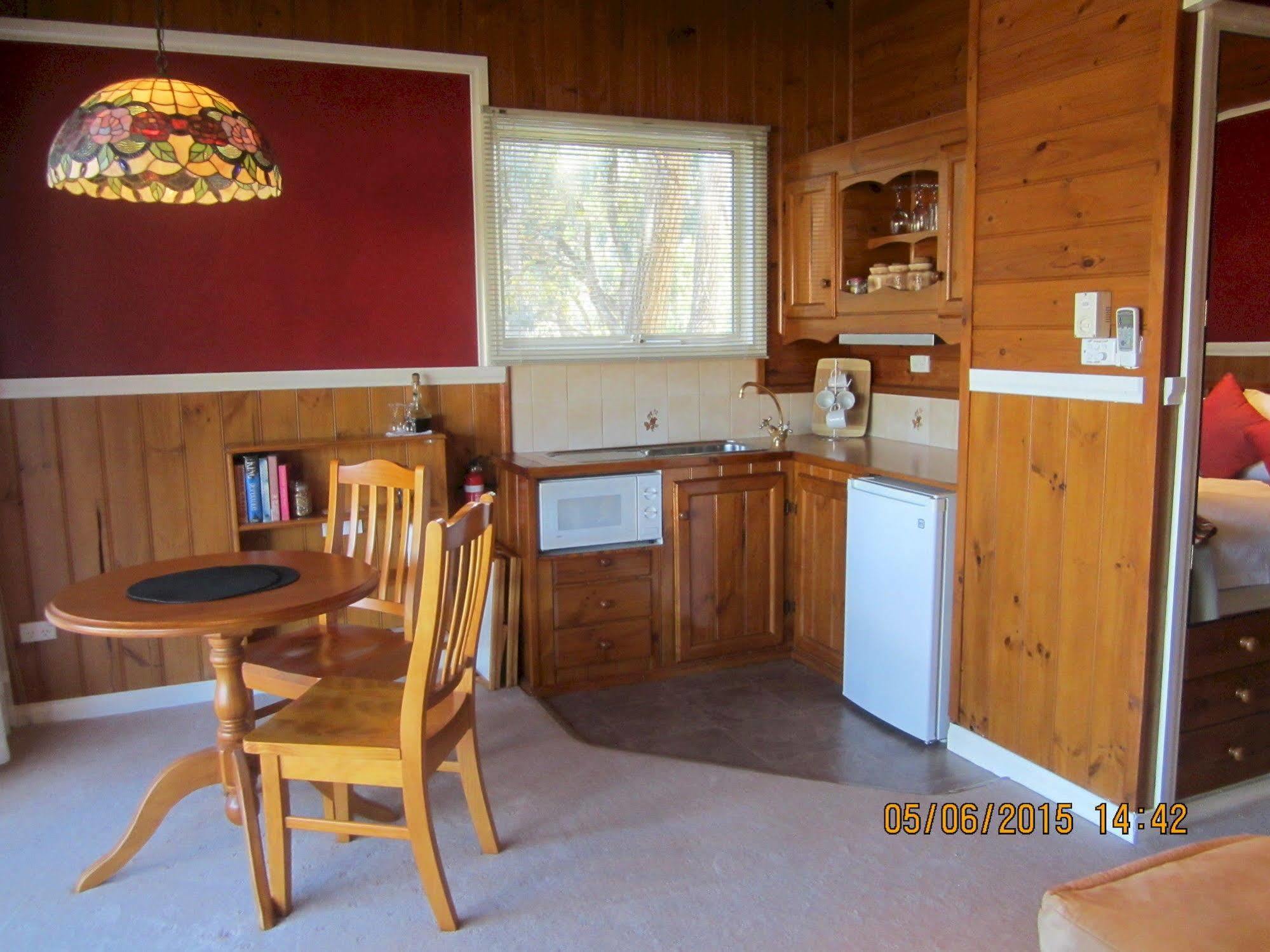 Willowlake Cottages Howqua Exterior foto
